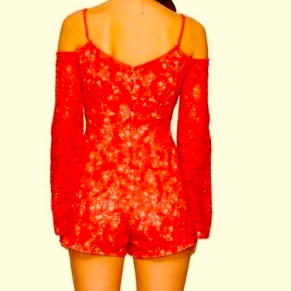 THE JETSET DIARIES RAVA LACE ROMPER SEXY SHOULDER STRAPS FRONT POCKETS LINED S - Picture 5 of 15